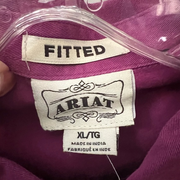 Ariat women’s magenta western button down shirt with embroidery & studs XL - Picture 6 of 8